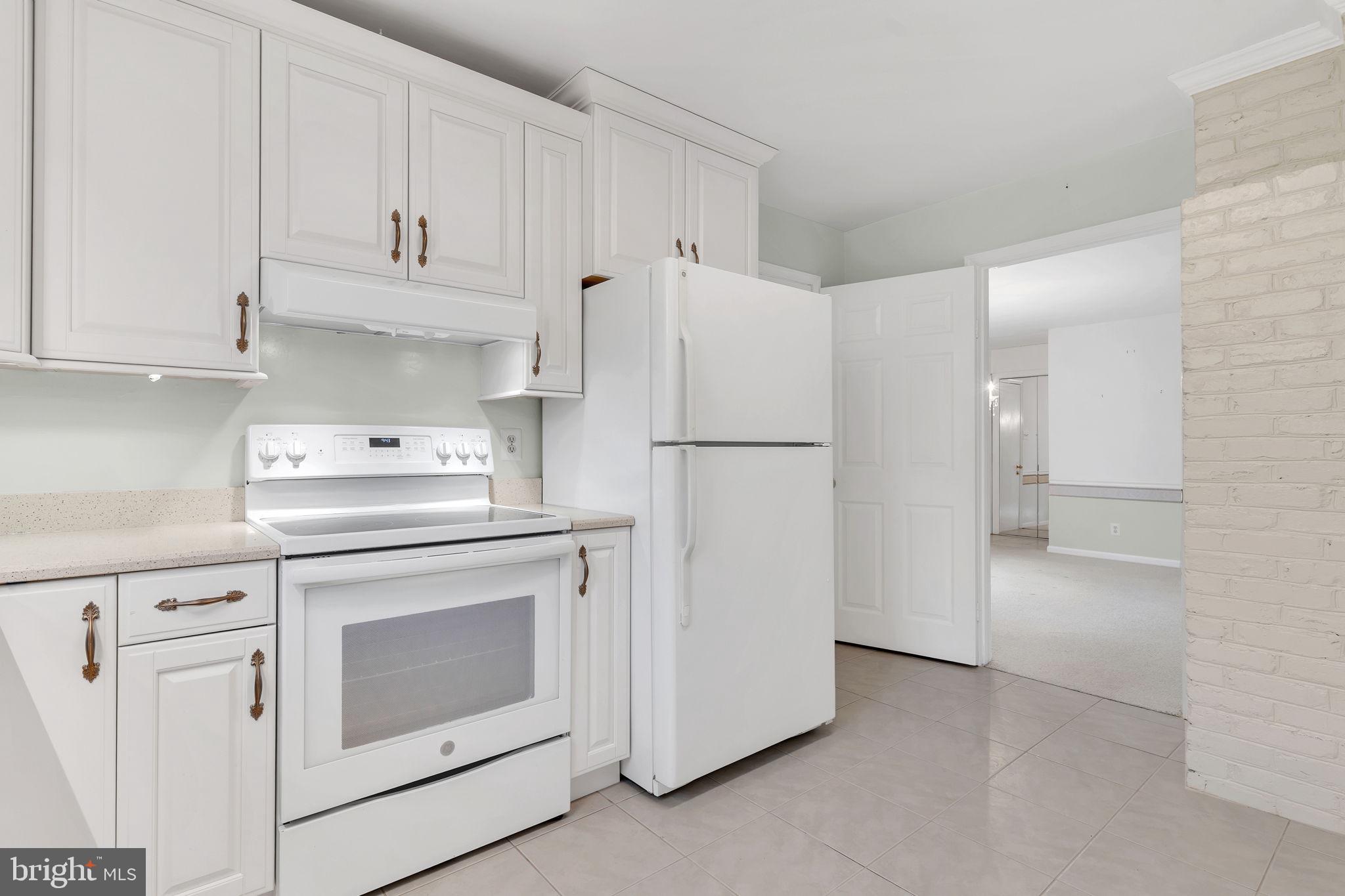 11775 Over Creek Court Issue, MD 20645 - Photo 4 of 60
