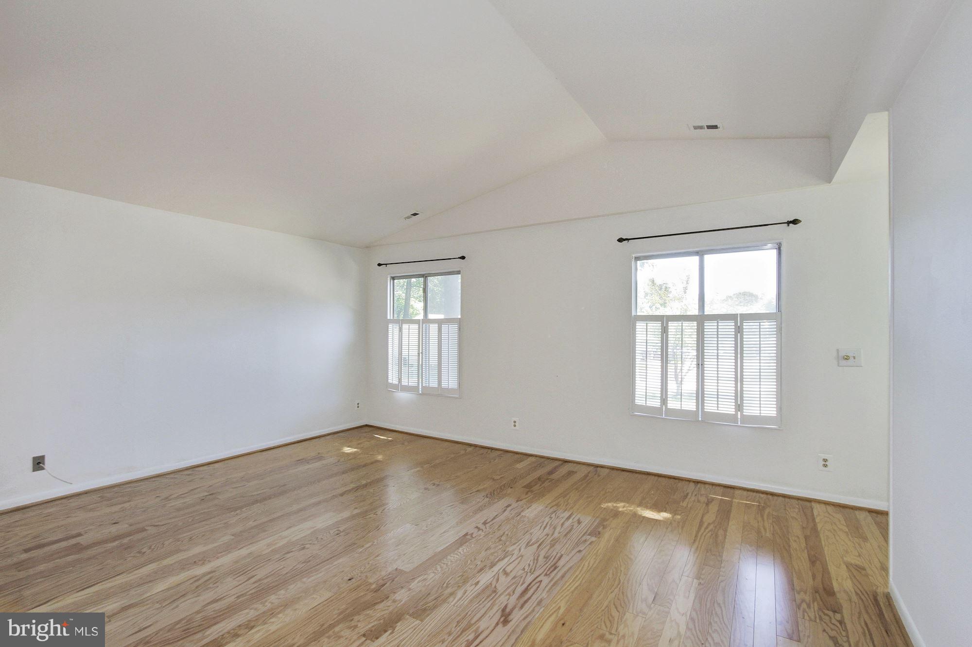 3624 Edelmar Terrace, Unit 125A Silver Spring, MD 20906 - Photo 10 of 30 Living Room