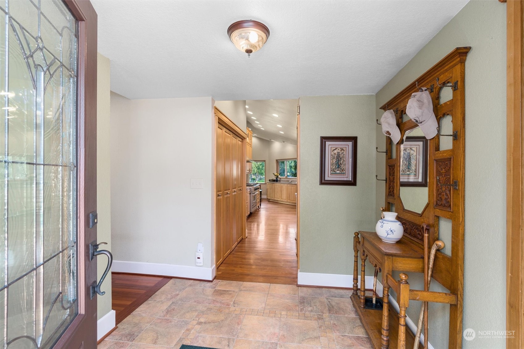 19804 Southeast 150th Street Renton, WA 98059 - Photo 13 of 40 a view interior of the house