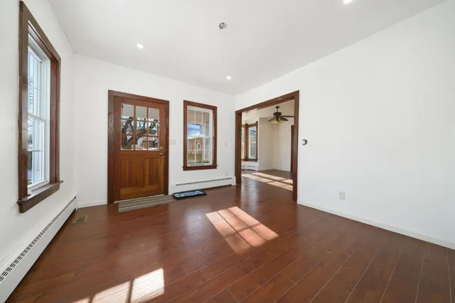 $160,000 | 219 Calvert Avenue, Chadwick, IL 61014