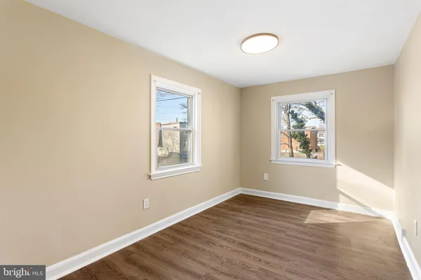 $2,450 | 112 Juliana Terrace, Darby, PA 19023