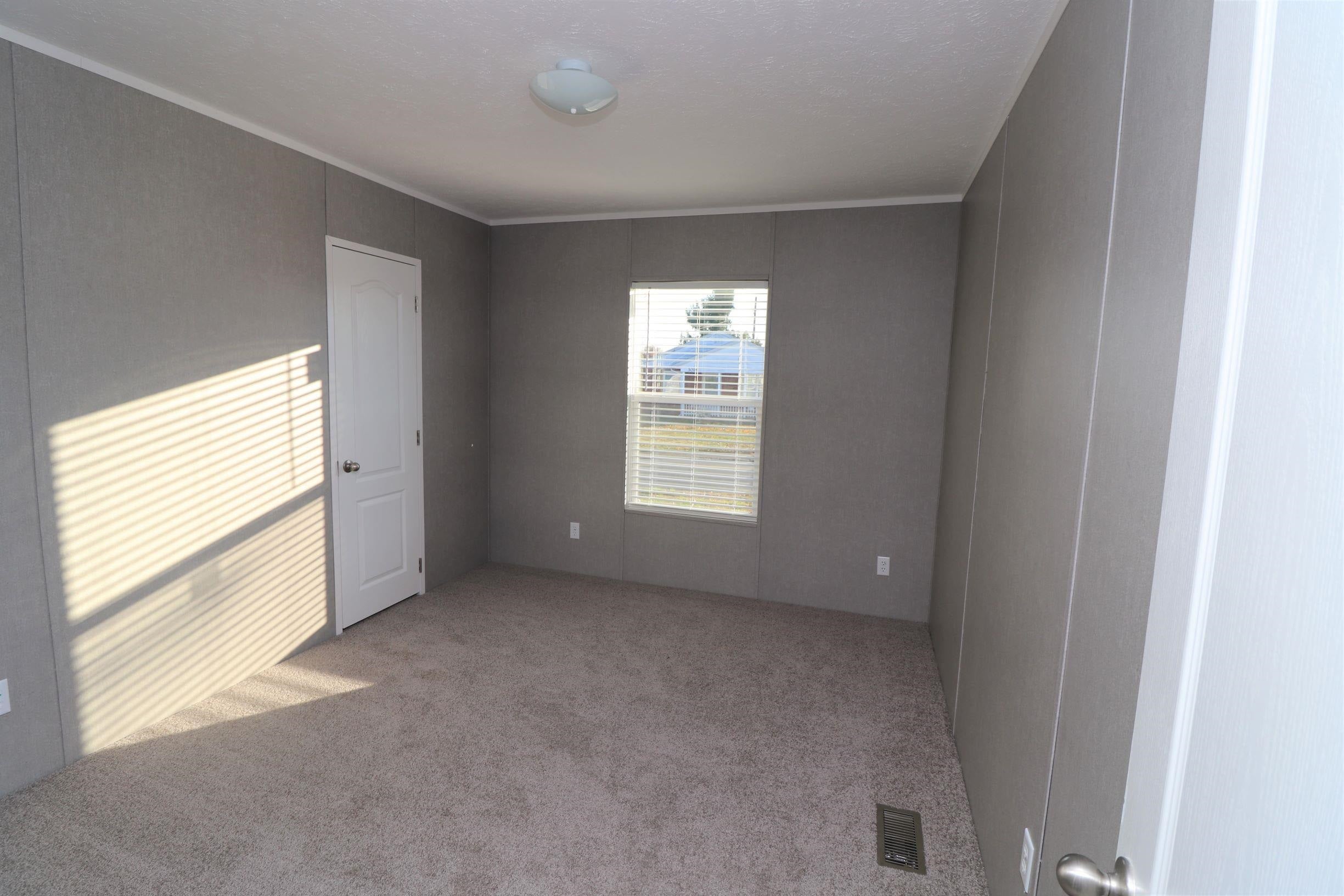 3135 Saltwell Road Huntington, WV 25705 - Photo 13 of 13 Gallery Image 13