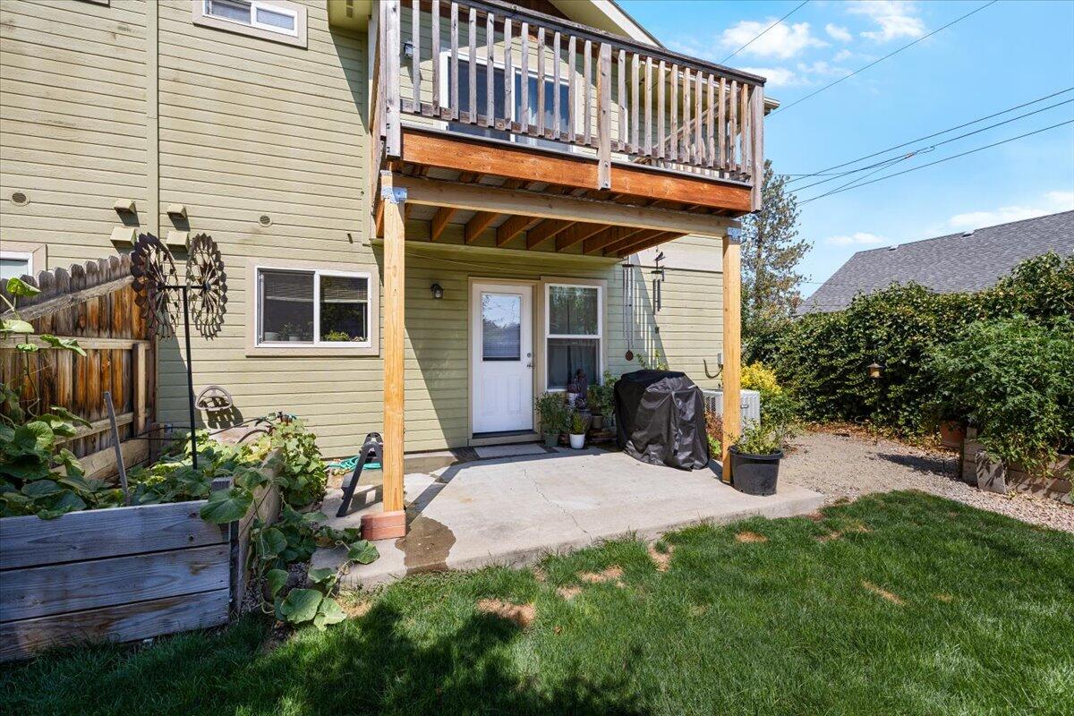114 Cedar Street Central Point, OR 97502 - Photo 34 of 47 20-CI_2964