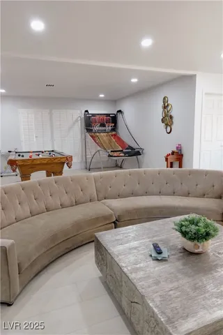 $4,500 | 2175 South Lindell Road, Las Vegas, NV 89146