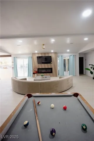 $4,500 | 2175 South Lindell Road, Las Vegas, NV 89146