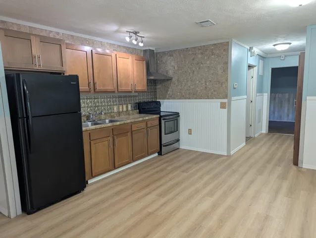 $52,900 | 46 Lee Street, Forest Lake, MN 55025