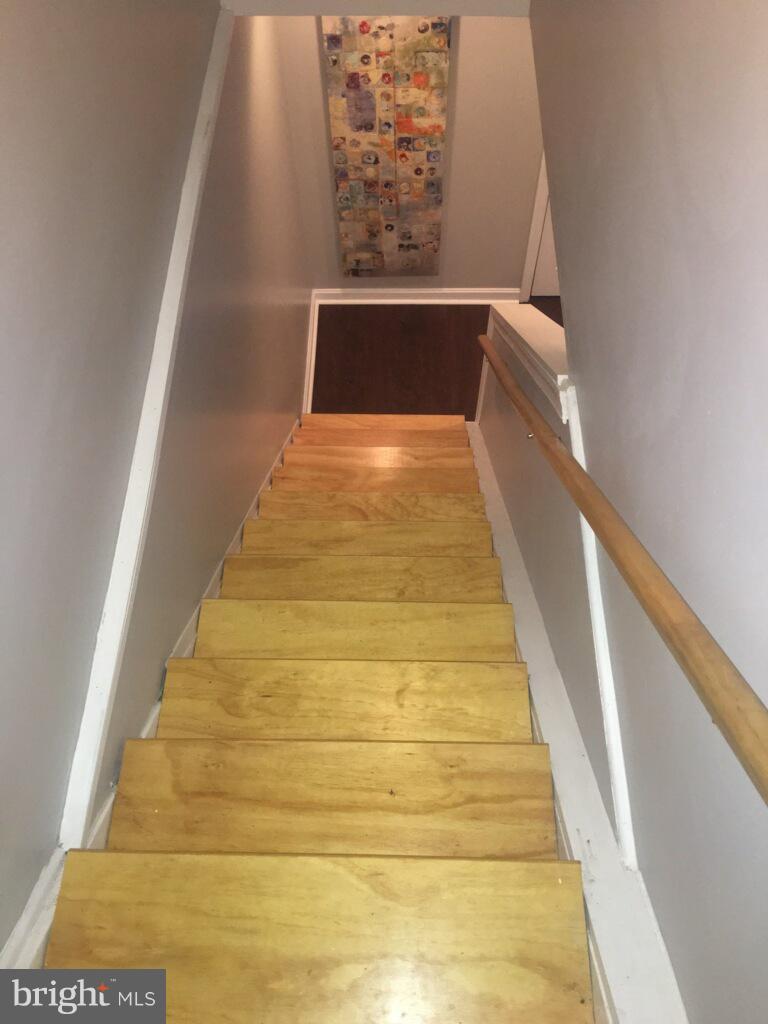 1728 Ingram Road Baltimore, MD 21239 - Photo 27 of 44 a view of entryway