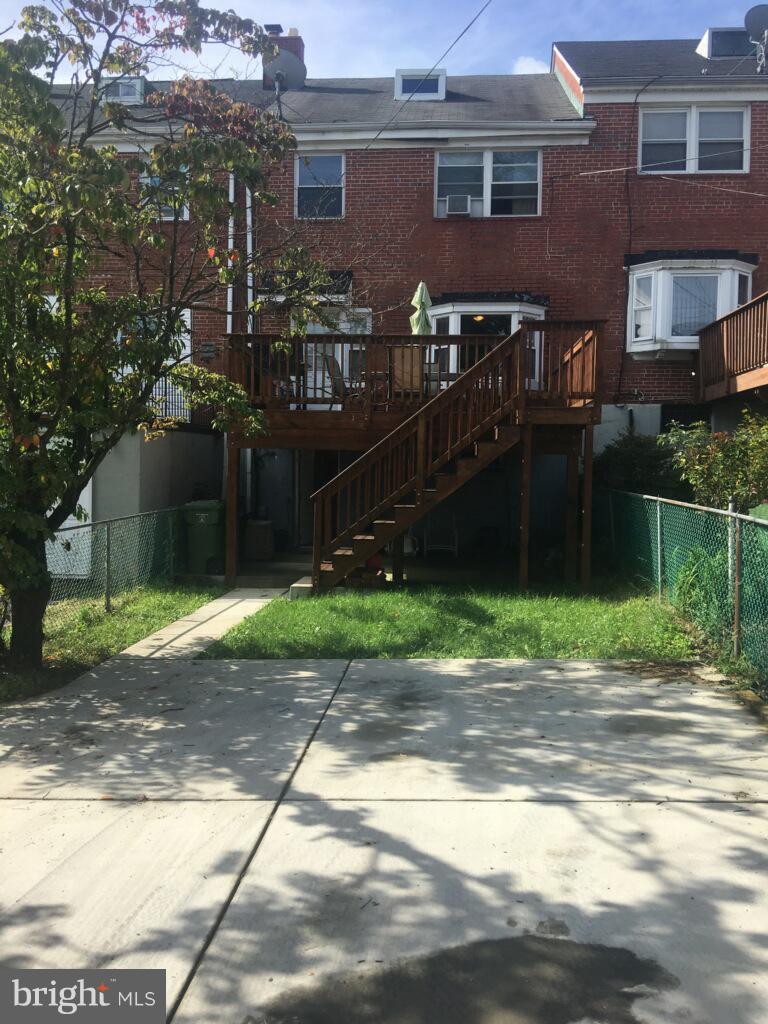 1728 Ingram Road Baltimore, MD 21239 - Photo 5 of 44 a backyard of a house