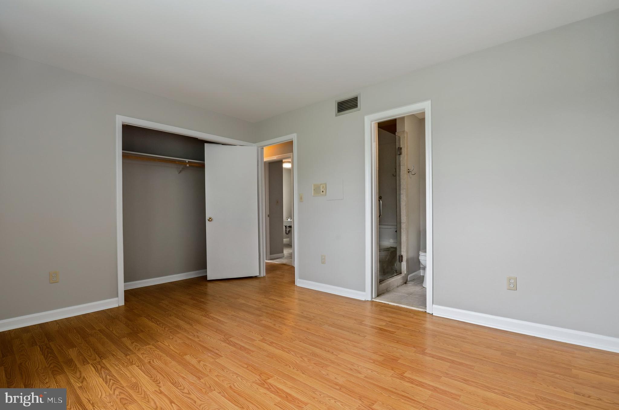 23330 Ridge Road Germantown, MD 20876 - Photo 14 of 38 Gallery Image 14