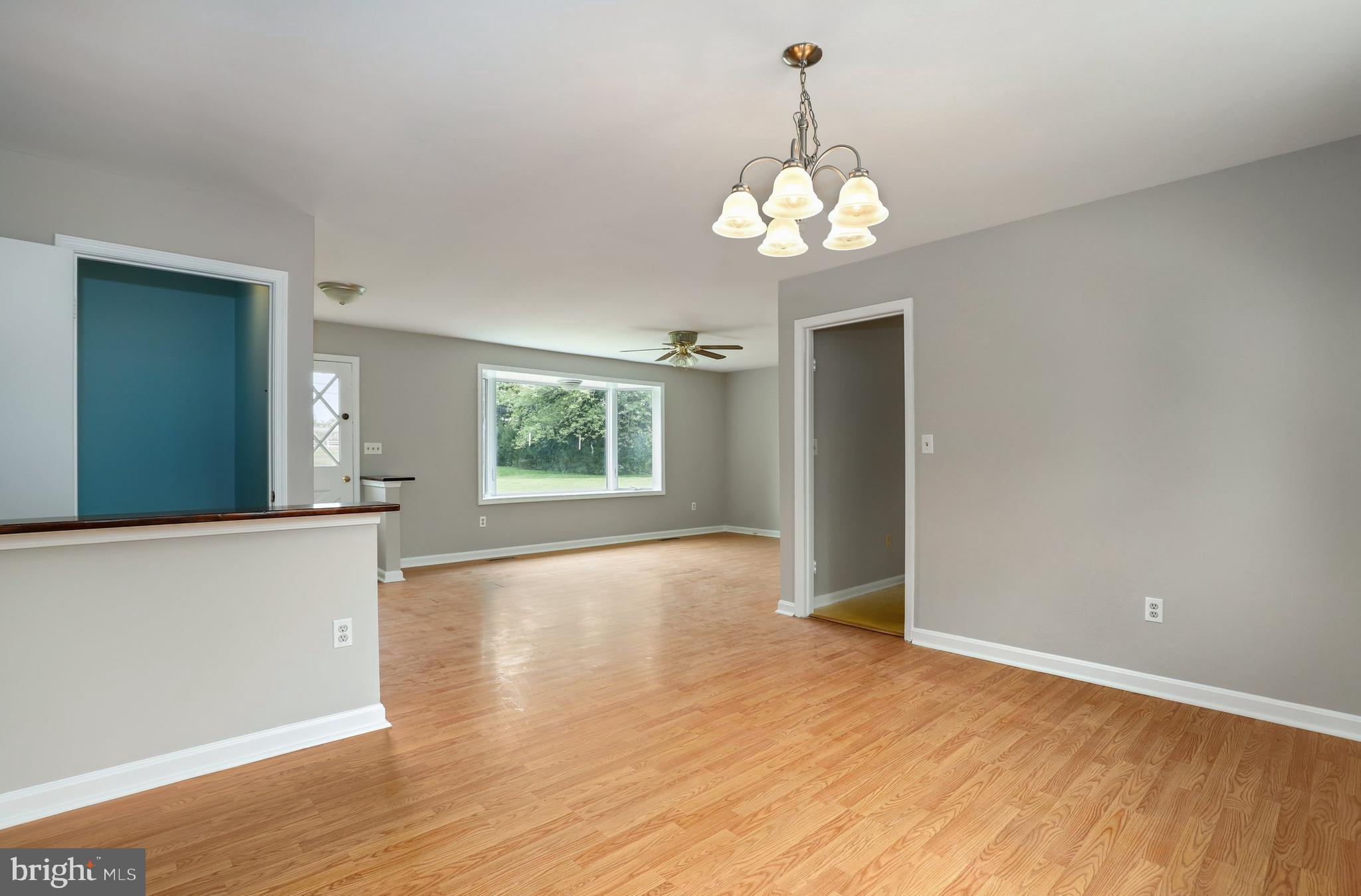 23330 Ridge Road Germantown, MD 20876 - Photo 3 of 38 Gallery Image 3