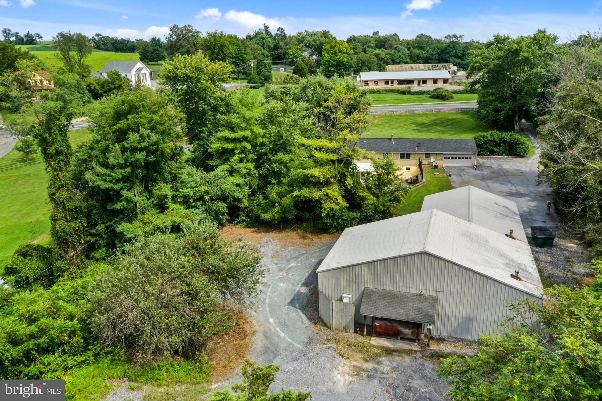 23330 Ridge Road Germantown, MD 20876 - Photo 33 of 38 Gallery Image 33