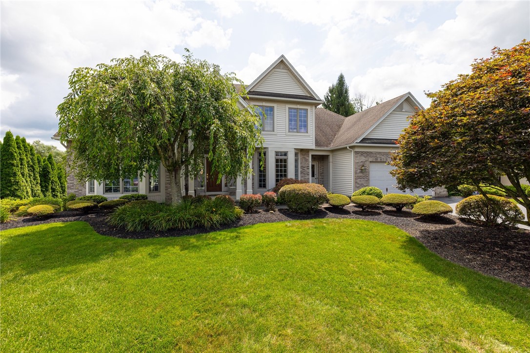 3 Valewood Run Perinton, NY 14526 - Photo 2 of 43