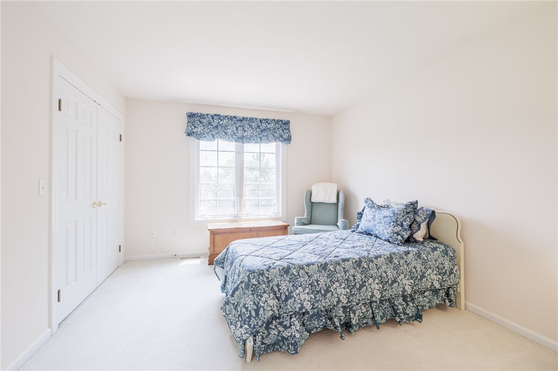 3 Valewood Run Perinton, NY 14526 - Photo 35 of 43