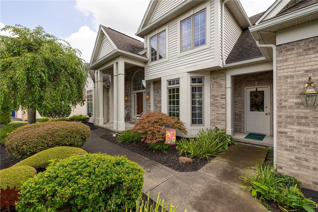 3 Valewood Run Perinton, NY 14526 - Photo 4 of 43