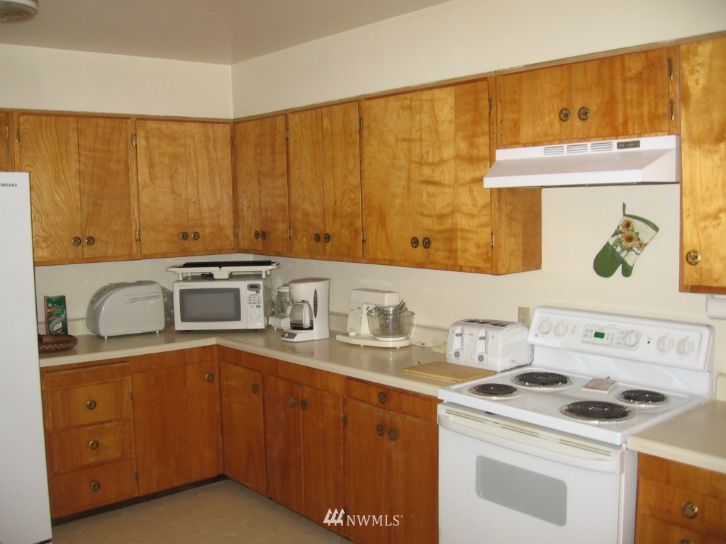 151 Rainbow Heights Road Kelso, WA 98626 - Photo 4 of 25 Gallery Image 4