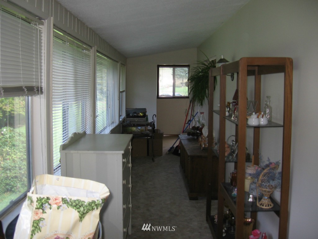 151 Rainbow Heights Road Kelso, WA 98626 - Photo 6 of 25 Gallery Image 6