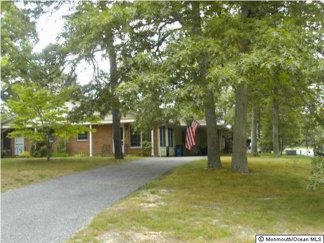 58A Dogwood Road, Unit B Manahawkin, NJ 08050 - Photo 1 of 22 Primary Photo