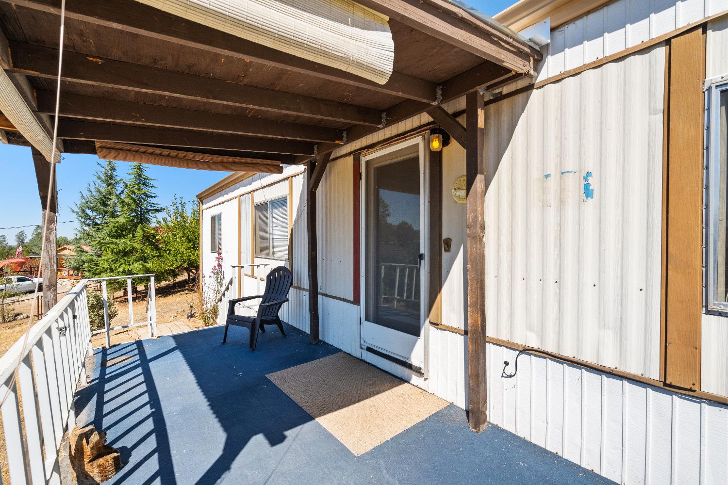 40882 Jean Road East Oakhurst, CA 93644 - Photo 19 of 32 a view of outdoor seating