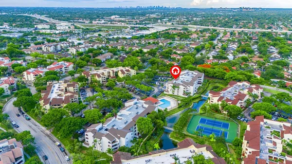 $2,400 | 9140 Southwest 123rd Court, Unit 210Q, Miami, FL 33186