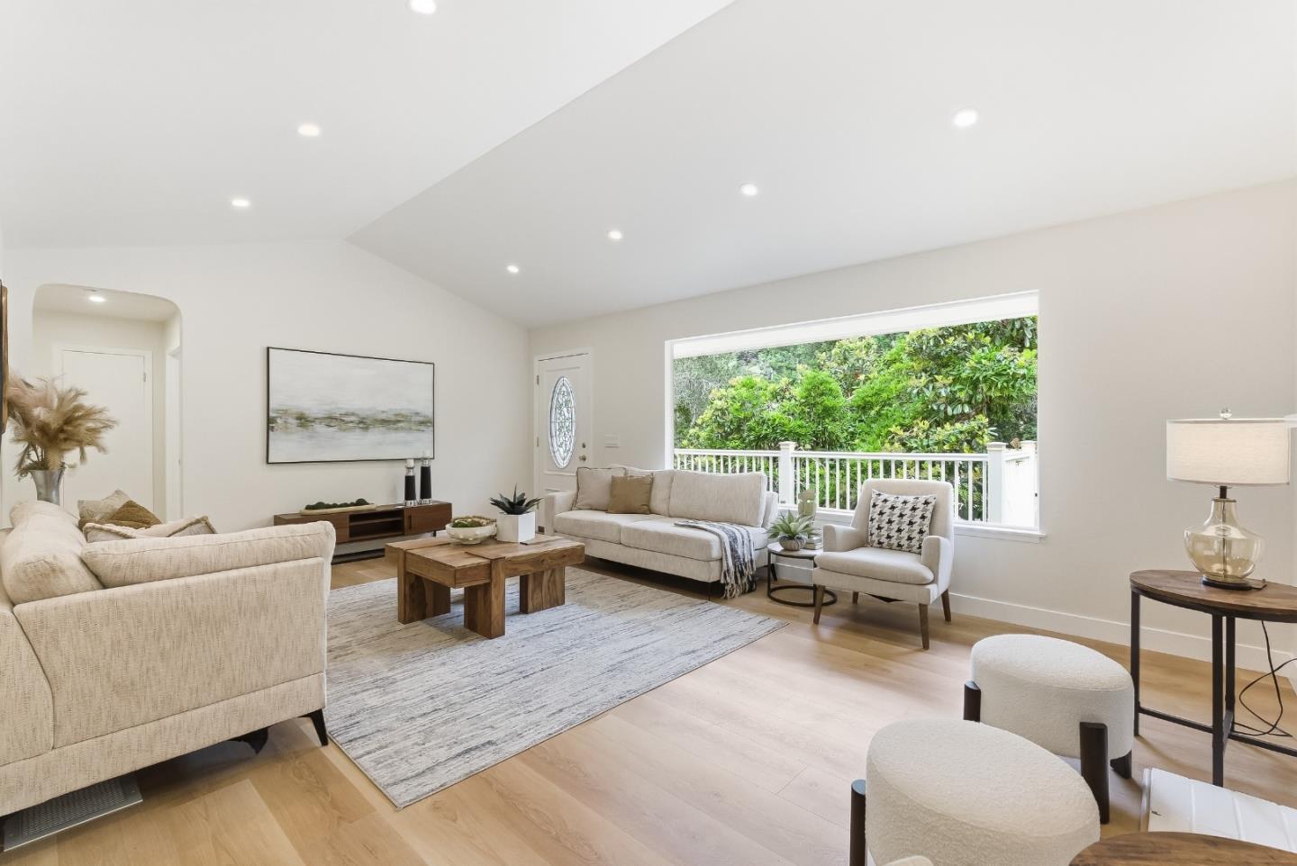 731 Crystal Springs Road San Mateo, CA 94402 - Photo 3 of 33