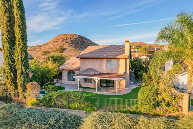 $899,000 | 20558 Romar Lane, Saugus, CA 91350