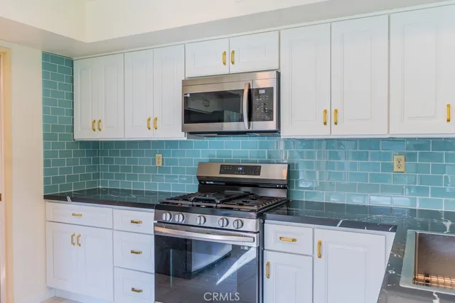 $1,200,000 | 20558 Romar Lane, Saugus, CA 91350