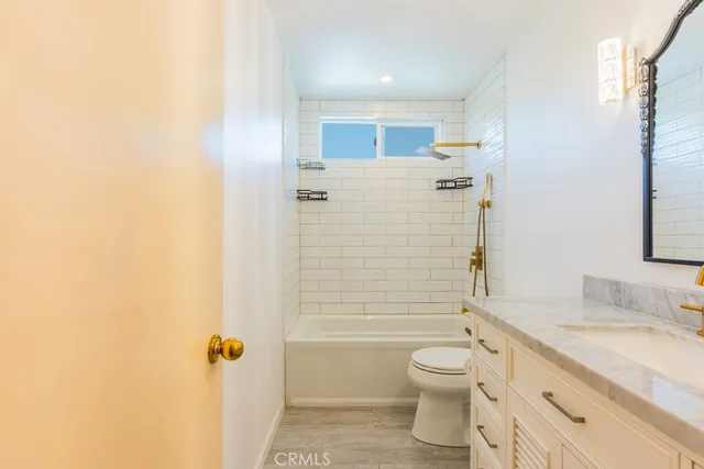 $1,200,000 | 20558 Romar Lane, Saugus, CA 91350