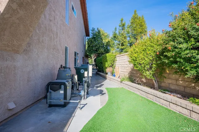 $1,200,000 | 20558 Romar Lane, Saugus, CA 91350