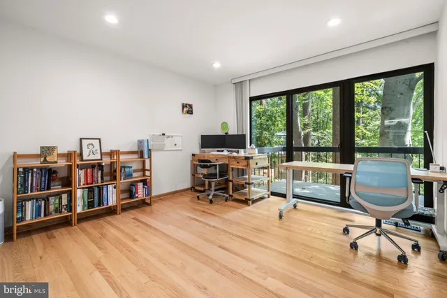 $1,699,000 | 2855 Davenport Street Northwest, Washington, DC 20008