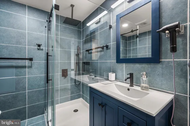 $1,699,000 | 2855 Davenport Street Northwest, Washington, DC 20008