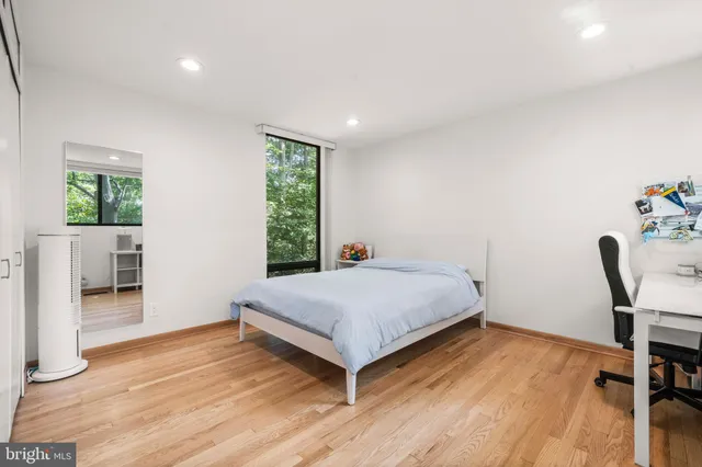 $1,699,000 | 2855 Davenport Street Northwest, Washington, DC 20008