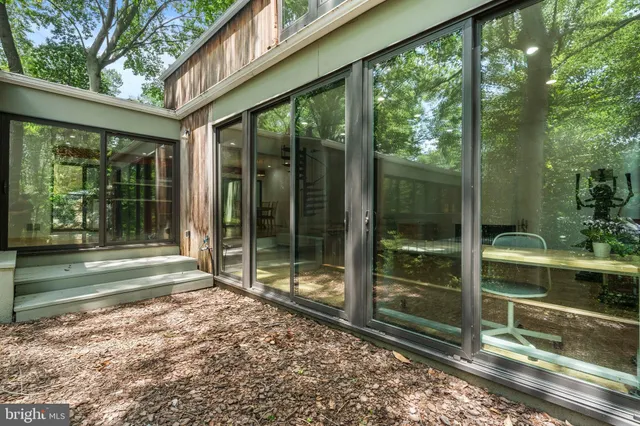 $1,699,000 | 2855 Davenport Street Northwest, Washington, DC 20008