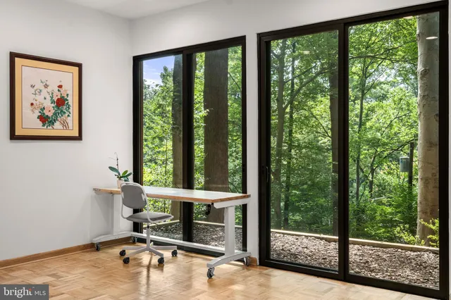 $1,699,000 | 2855 Davenport Street Northwest, Washington, DC 20008