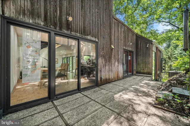 $1,699,000 | 2855 Davenport Street Northwest, Washington, DC 20008