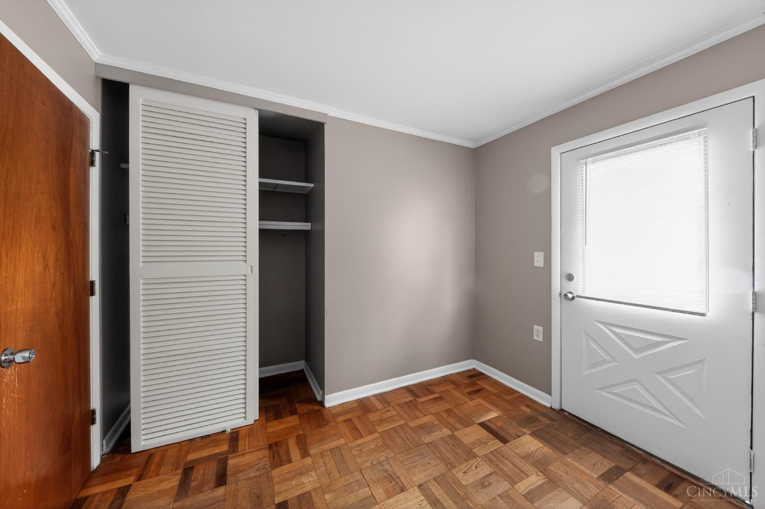 8405 Pippin Road Cincinnati, OH 45239 - Photo 17 of 30 Gallery Image 17