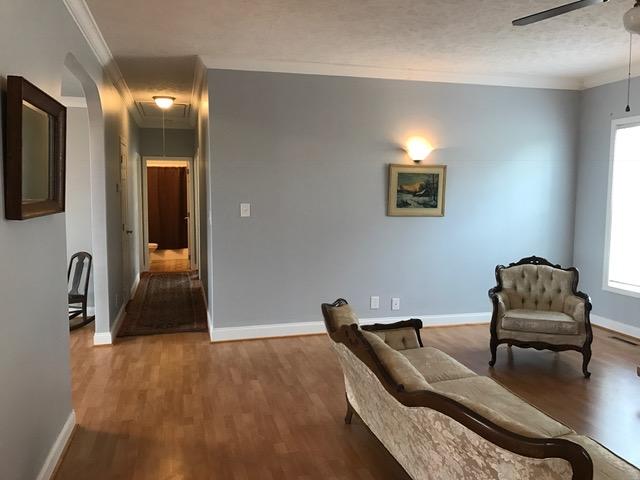 6043 Sandy Ford Road Blue Ridge, VA 24064 - Photo 15 of 44 Living room