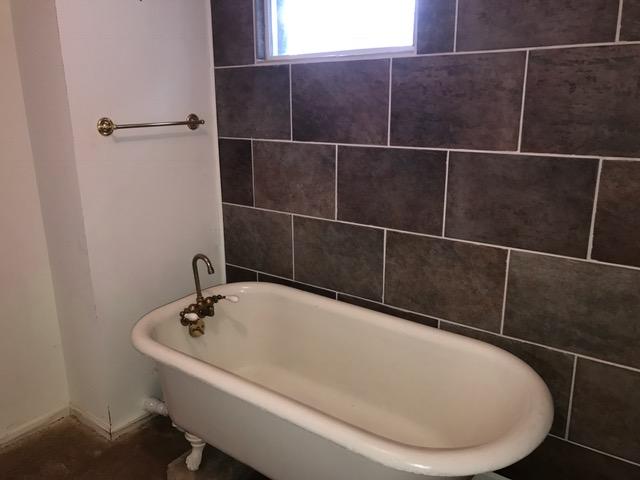 6043 Sandy Ford Road Blue Ridge, VA 24064 - Photo 36 of 44 Full bath on lower level