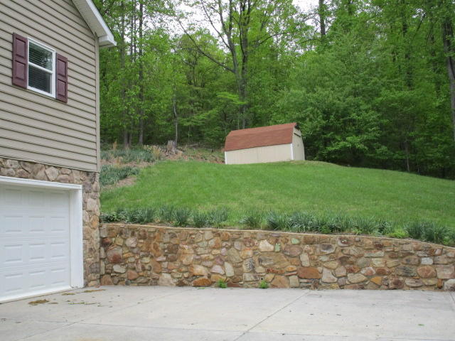 6043 Sandy Ford Road Blue Ridge, VA 24064 - Photo 39 of 44 IMG_0630