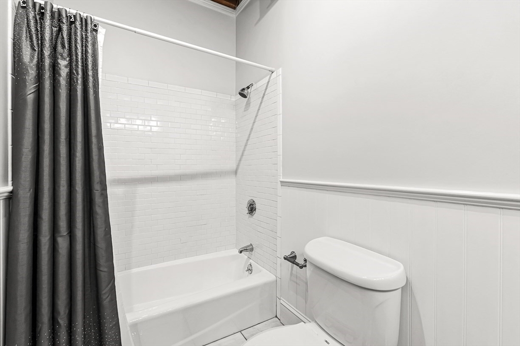 343 Commercial Street, Unit 112 Boston, MA 02109 - Photo 13 of 29