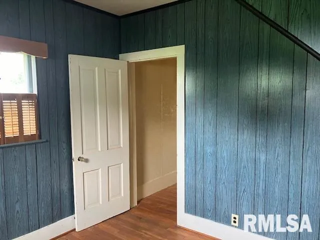 $115,000 | 796 60th Avenue, Roseville, IL 61473