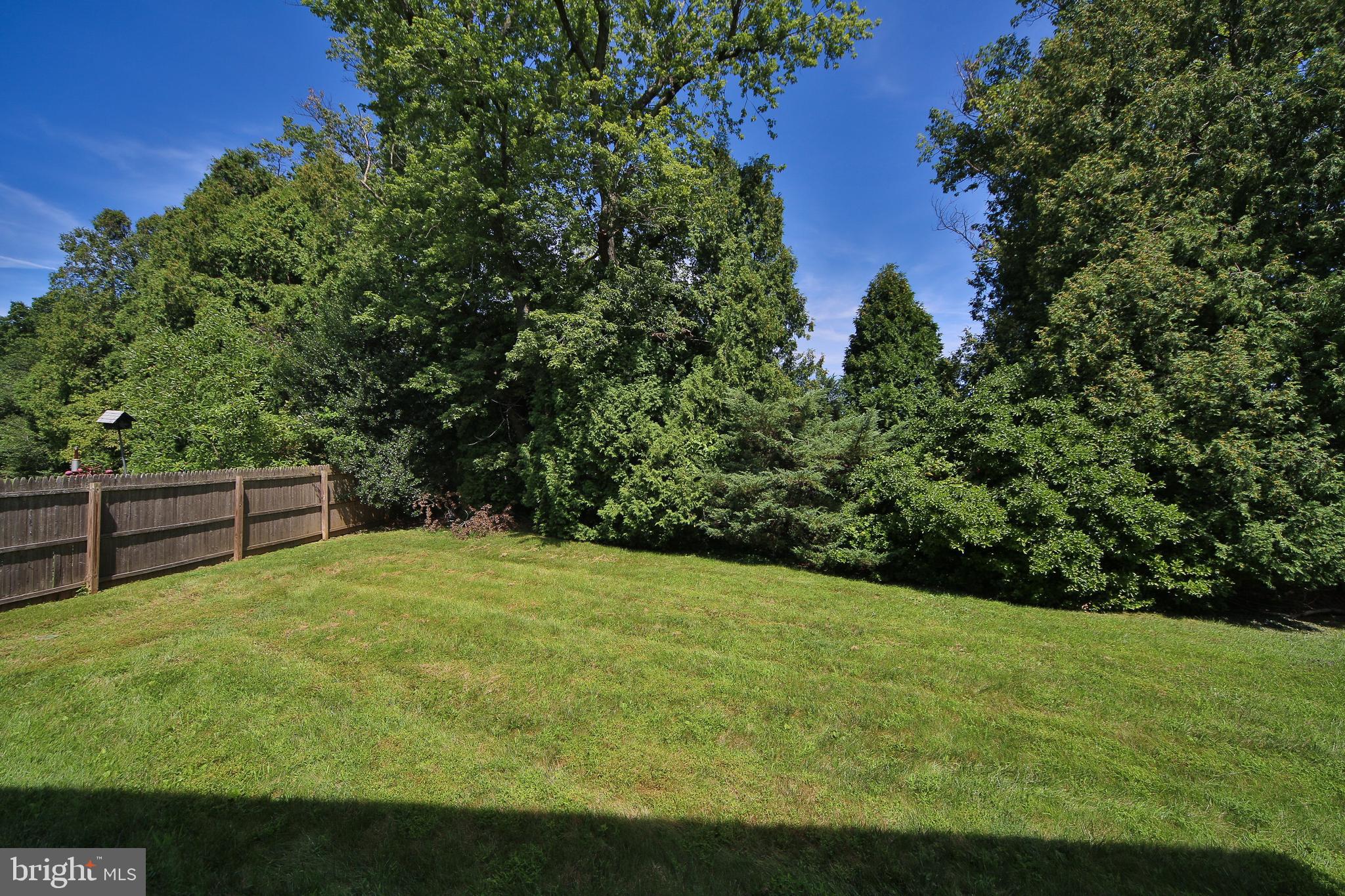 612 Eugenia Road Horsham, PA 19044 - Photo 25 of 25 Backyard