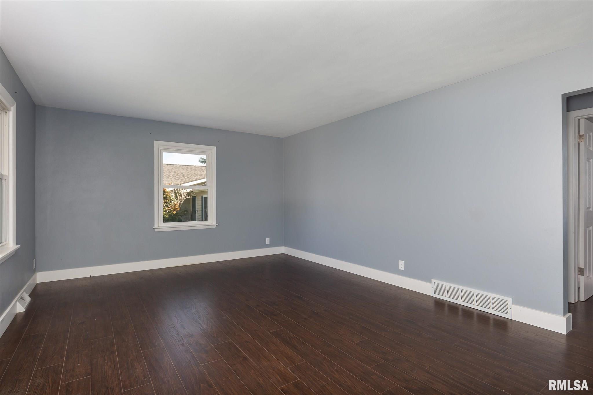 149 Rita Drive Colona, IL 61241 - Photo 3 of 30 Gallery Image 3