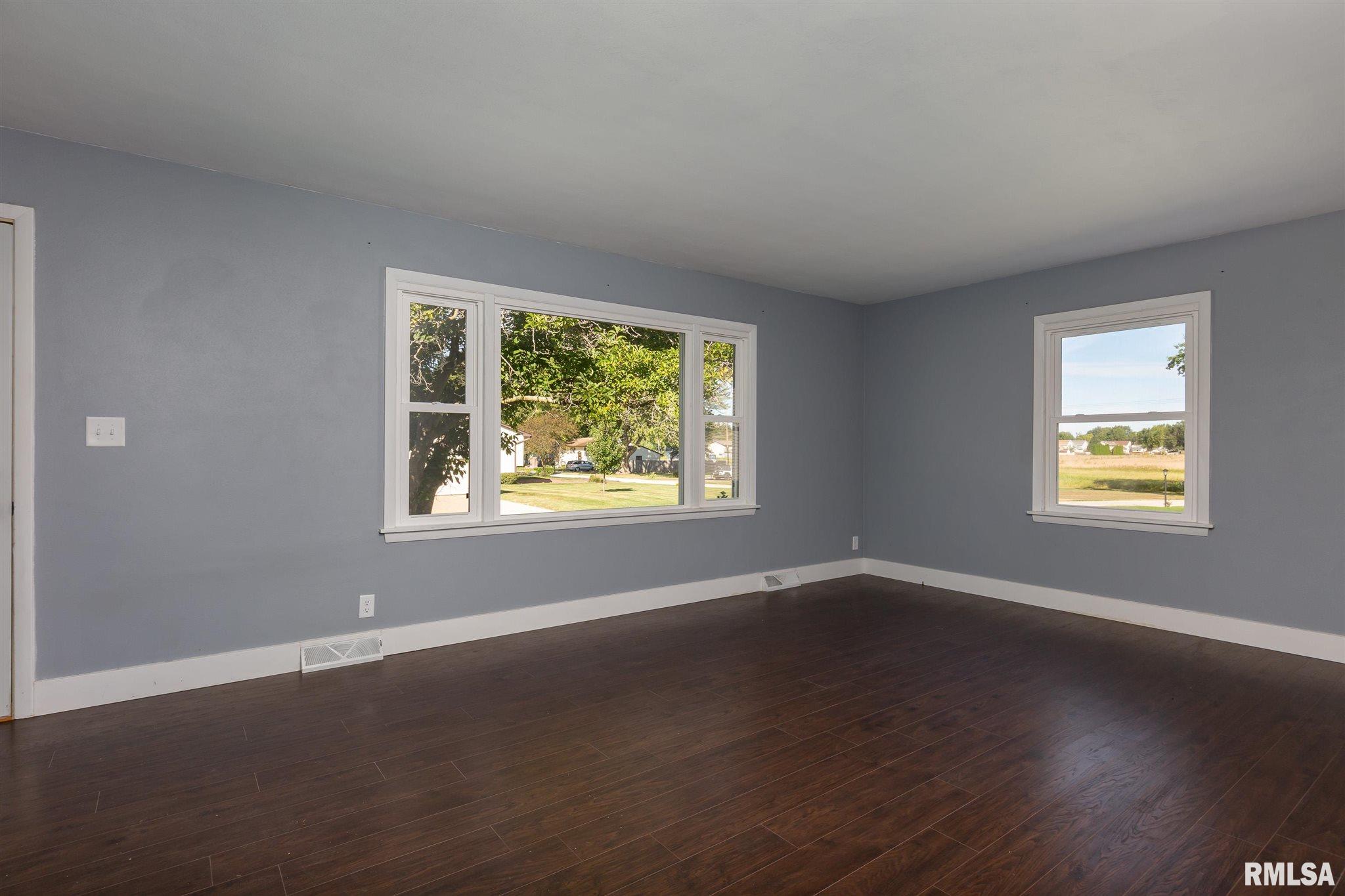149 Rita Drive Colona, IL 61241 - Photo 4 of 30 Gallery Image 4