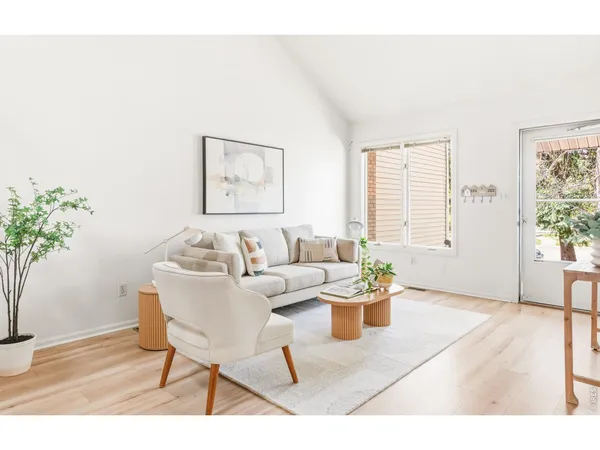 $400,000 | 2106 Meadow Court, Longmont, CO 80501