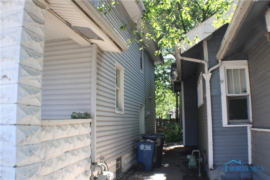 1703 Marlow Road Toledo, OH 43613 - Photo 3 of 24 Gallery Image 3