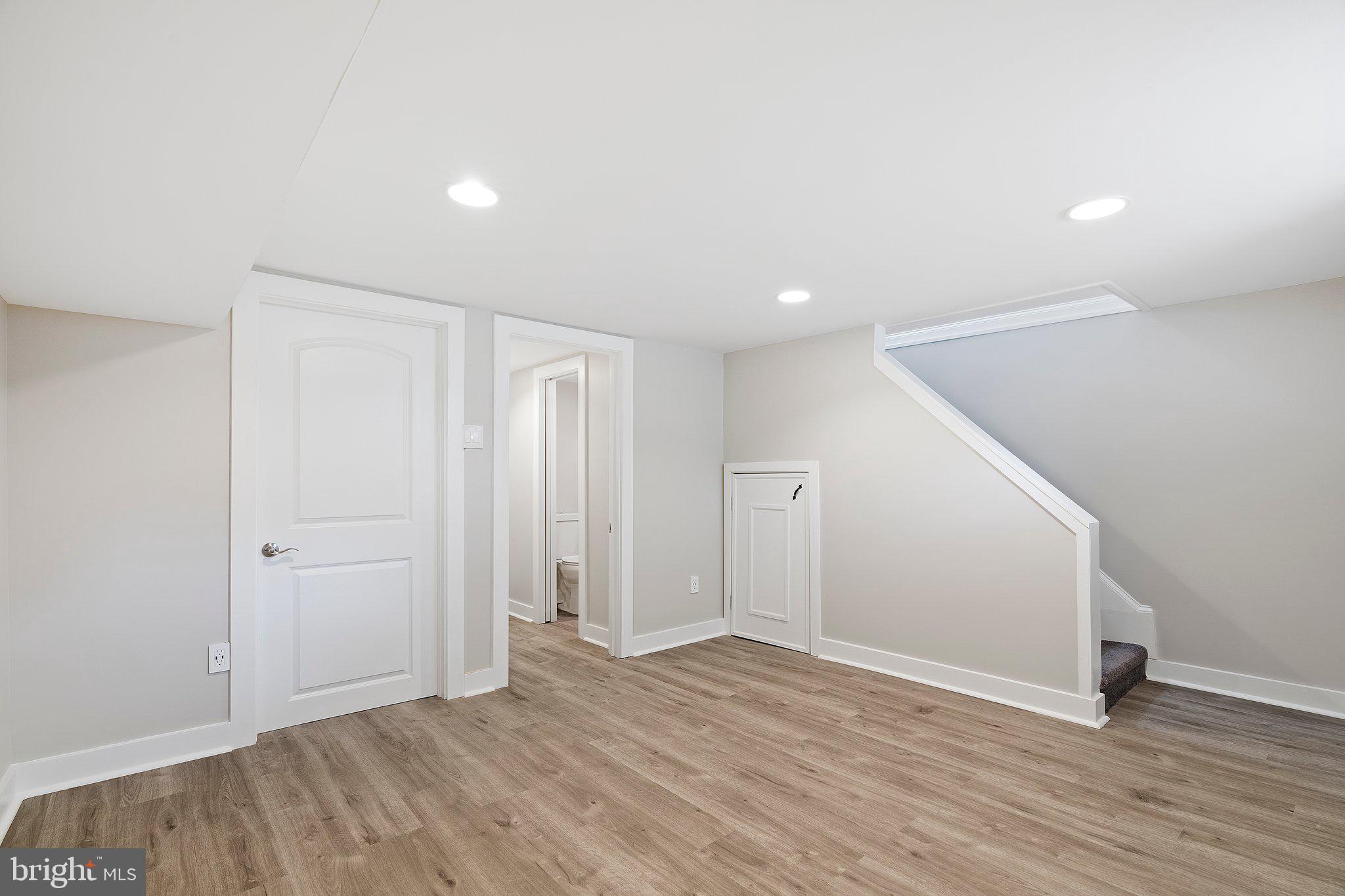 1825 Ashurst Road Philadelphia, PA 19151 - Photo 19 of 37