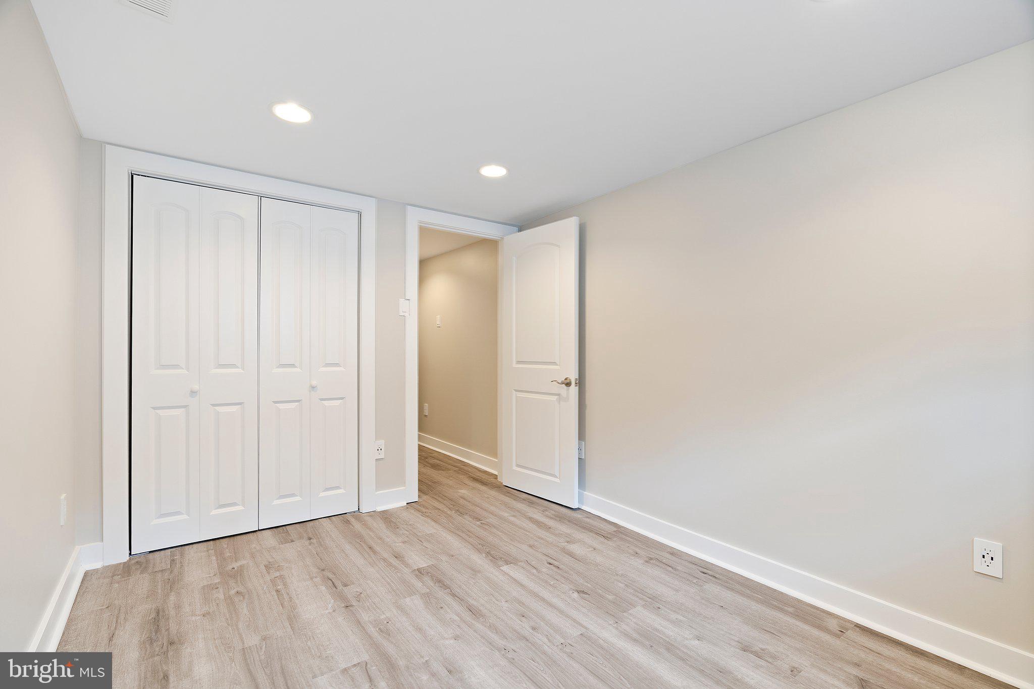 1825 Ashurst Road Philadelphia, PA 19151 - Photo 23 of 37