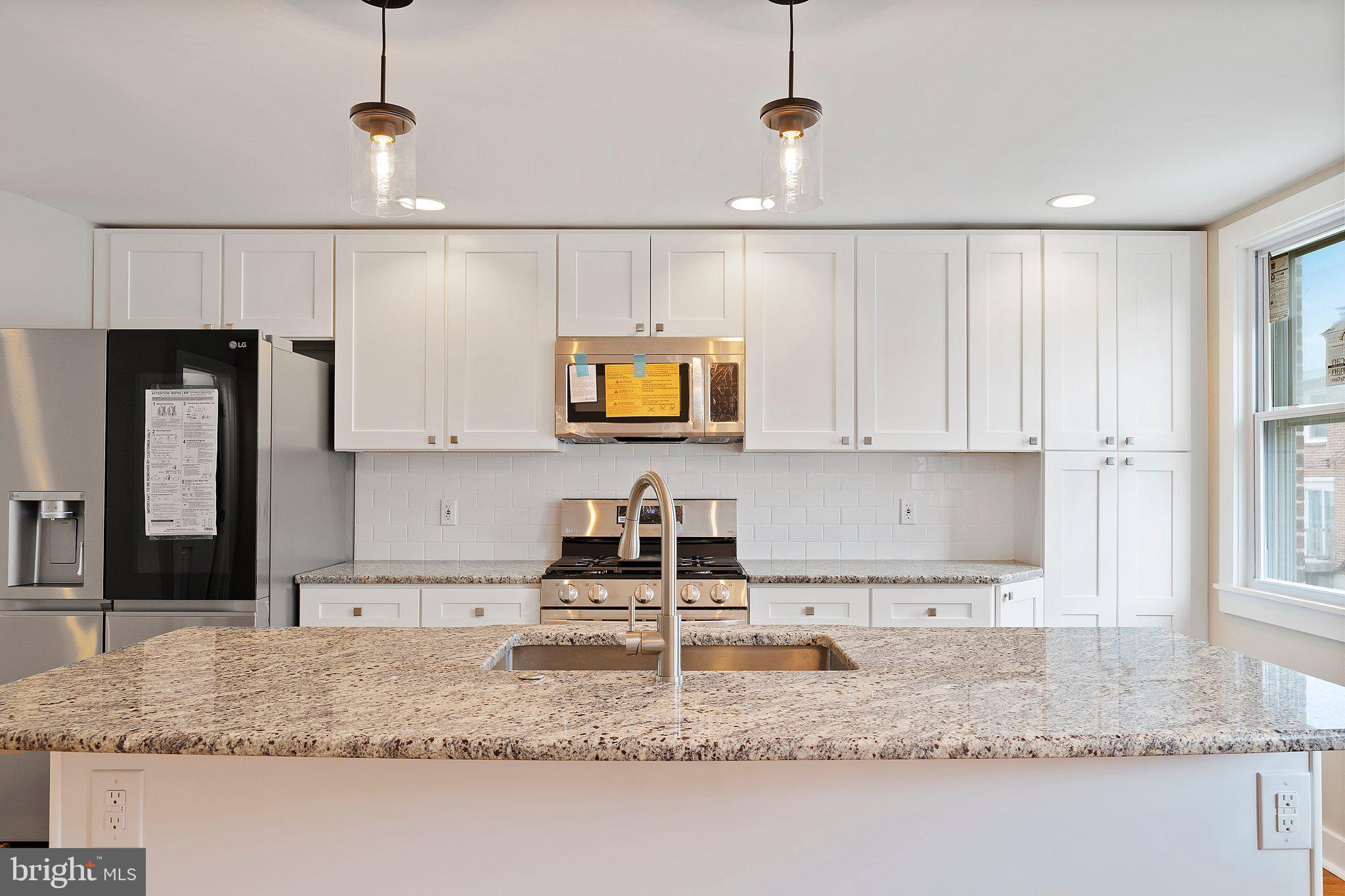 1825 Ashurst Road Philadelphia, PA 19151 - Photo 4 of 37