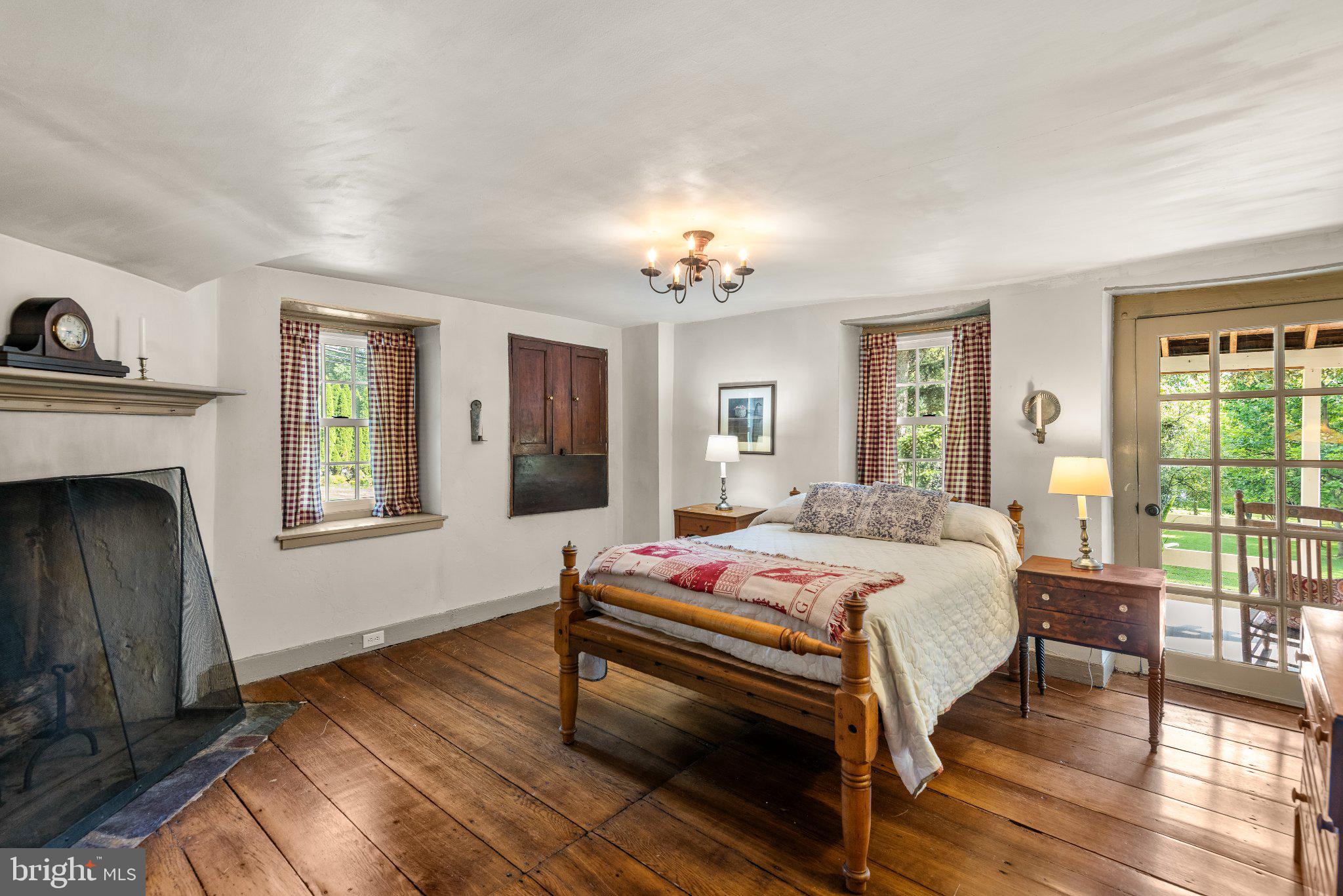 505 North Caln Road Coatesville, PA 19320 - Photo 17 of 47 Main floor primary bedroom