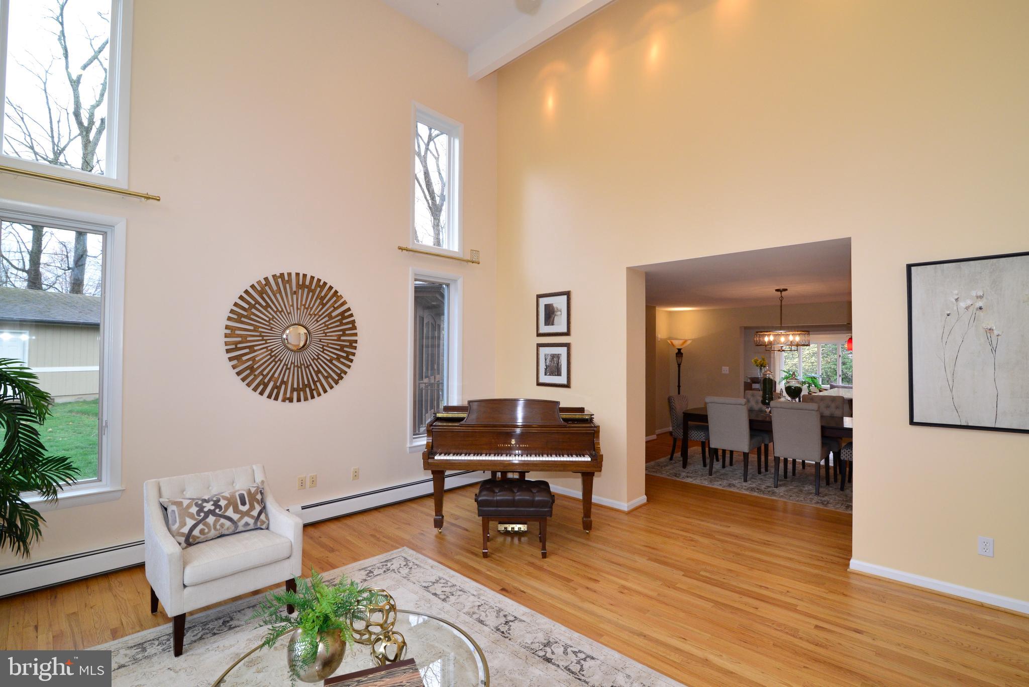 9600 Clarks Crossing Road Vienna, VA 22182 - Photo 3 of 79 Living room w/ soaring ceiling heights!